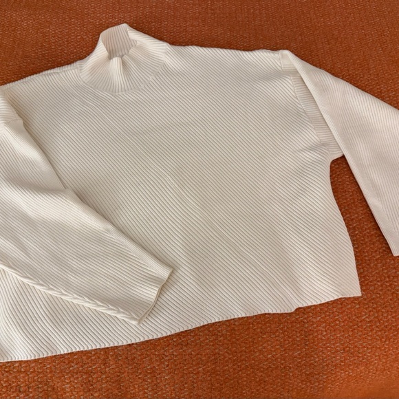 Anthro Maeve Cream Turtleneck Sweater - like new and stunning! - Picture 4 of 4